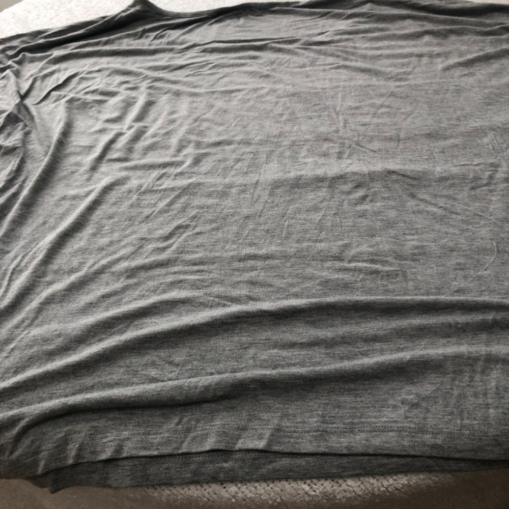 Revolution by Ricki’s exl gray teeshirt with white laces embellishments - Picture 5 of 7